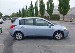 2009 NISSAN VERSA