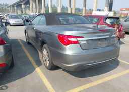 2012 CHRYSLER 200