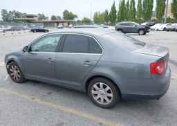 2009 VOLKSWAGEN JETTA