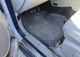 2006 JEEP COMMANDER LIMITED