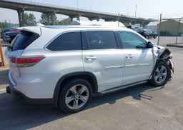 2015 TOYOTA HIGHLANDER LIMITED