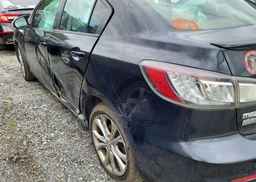 2010 MAZDA 3 S