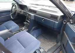 1990 VOLVO 740 GL