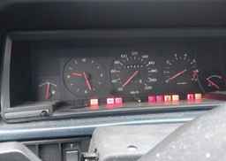 1990 VOLVO 740 GL