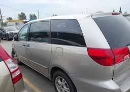 2005 TOYOTA SIENNA CE