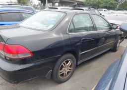 2002 HONDA ACCORD SE