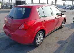 2011 NISSAN VERSA