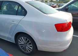 2012 VOLKSWAGEN JETTA SEL