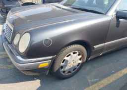 1997 MERCEDES-BENZ E 320