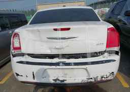2017 CHRYSLER 300 LIMITED