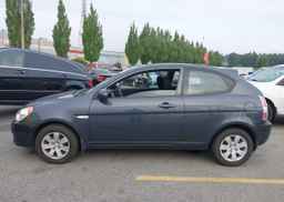 2010 HYUNDAI ACCENT SE