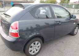 2010 HYUNDAI ACCENT SE