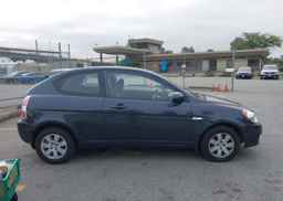 2010 HYUNDAI ACCENT SE