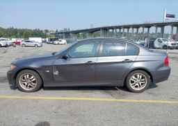 2007 BMW 323I