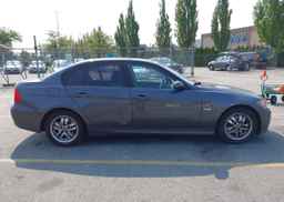 2007 BMW 323I