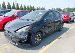 2019 TOYOTA Prius c