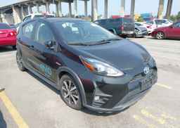 2019 TOYOTA Prius c