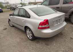 2005 VOLVO S40