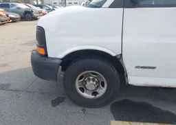 2005 CHEVROLET EXPRESS G2500