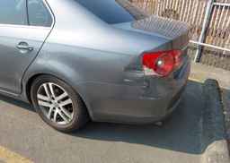 2006 VOLKSWAGEN JETTA