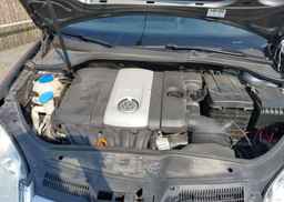 2006 VOLKSWAGEN JETTA