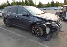 2016 HYUNDAI SANTA FE SE