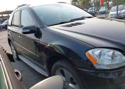 2008 MERCEDES-BENZ ML 550