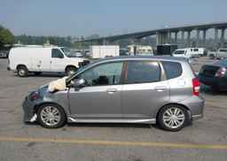2007 HONDA FIT