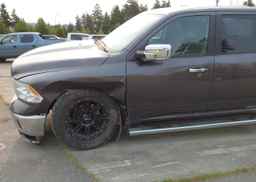 2017 RAM 1500 SLT