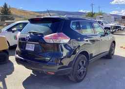 2015 NISSAN ROGUE