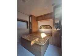 2002 KOMFORT TRAILBLAZER