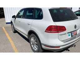 2015 VOLKSWAGEN TOUAREG V6