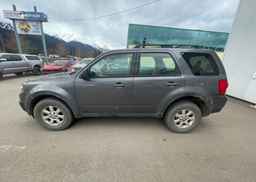 2011 MAZDA TRIBUTE I
