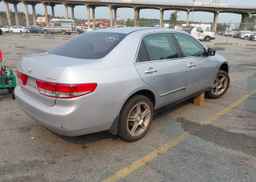 2004 HONDA ACCORD LX