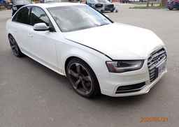 2015 AUDI S4