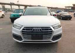 2019 AUDI Q5