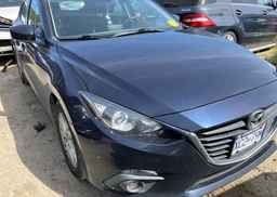 2015 MAZDA 3 TOURING