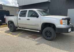 2011 GMC SIERRA K1500 SLE