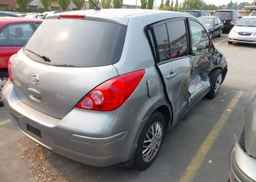 2010 NISSAN VERSA S