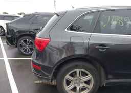 2011 AUDI Q5