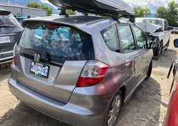 2009 HONDA FIT