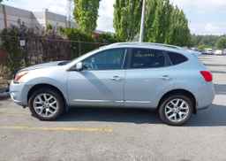 2011 NISSAN ROGUE