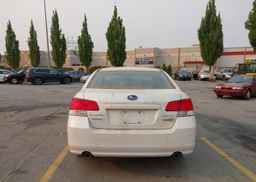 2010 SUBARU LEGACY 3.6R LIMITED