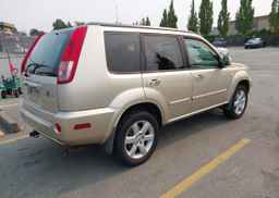 2006 NISSAN X-TRAIL XE
