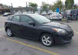 2012 MAZDA 3 I