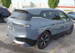 2024 BMW IX