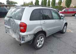 2005 TOYOTA RAV4
