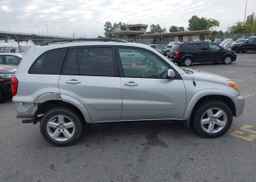 2005 TOYOTA RAV4