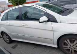 2009 MERCEDES-BENZ B200