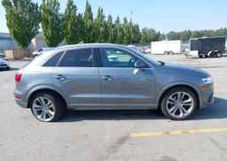 2017 AUDI Q3